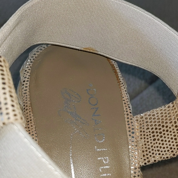 Donald Pliner Elastic Strap Wedges - Picture 4 of 8